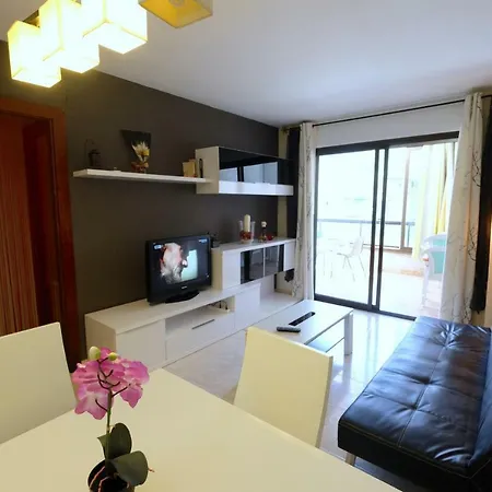 Faraon Planet Costa Dorada Appartement *